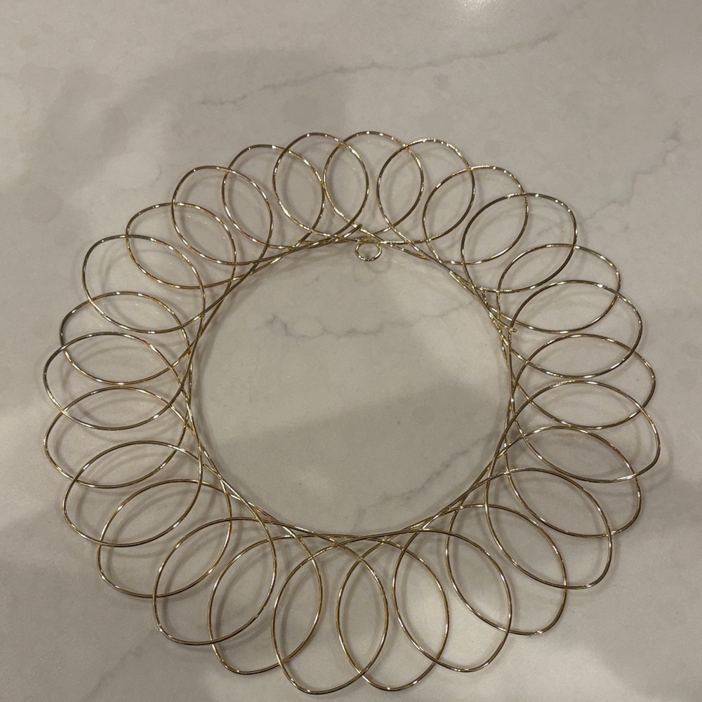 Gold Wire Decorative Wire Frame